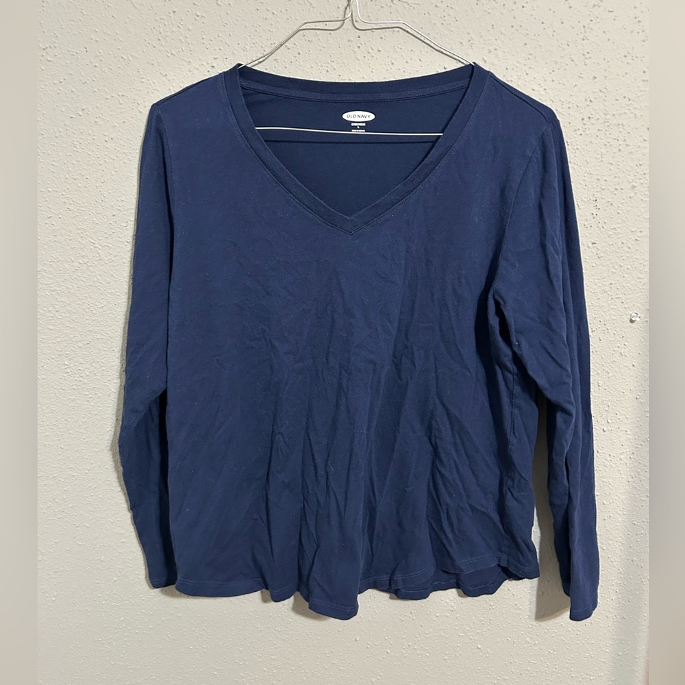 Classic Old Navy Blue V-Neck Top. Size Large.